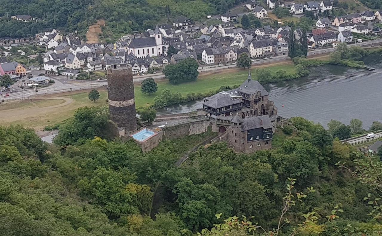 Ferienhaus Leopold Mit Burgblick An Der Mosel Берген Екстер'єр фото